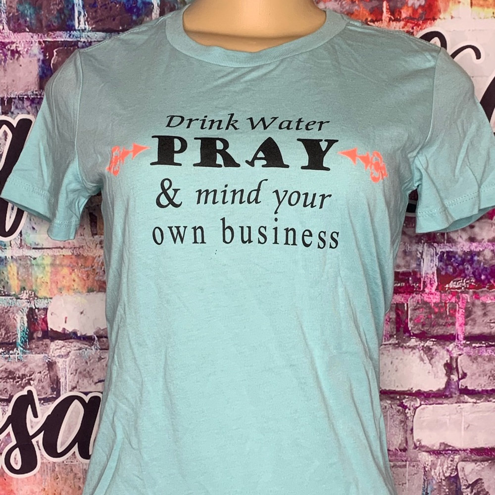 Graphic tee